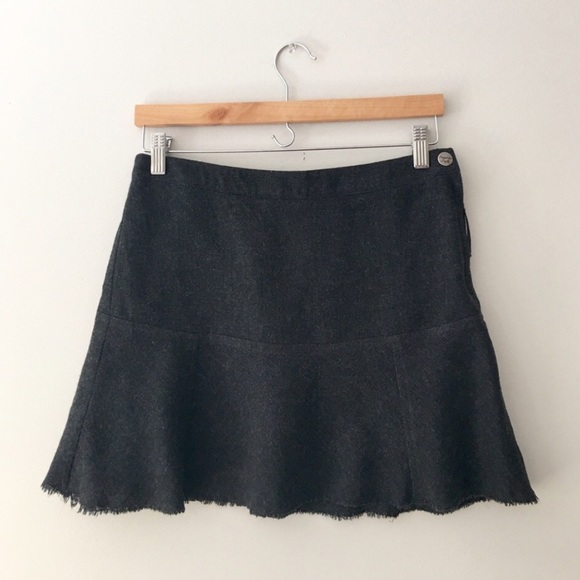 American Eagle Outfitters Dresses & Skirts - American Eagle Outfitters Charcoal Wool Skirt
